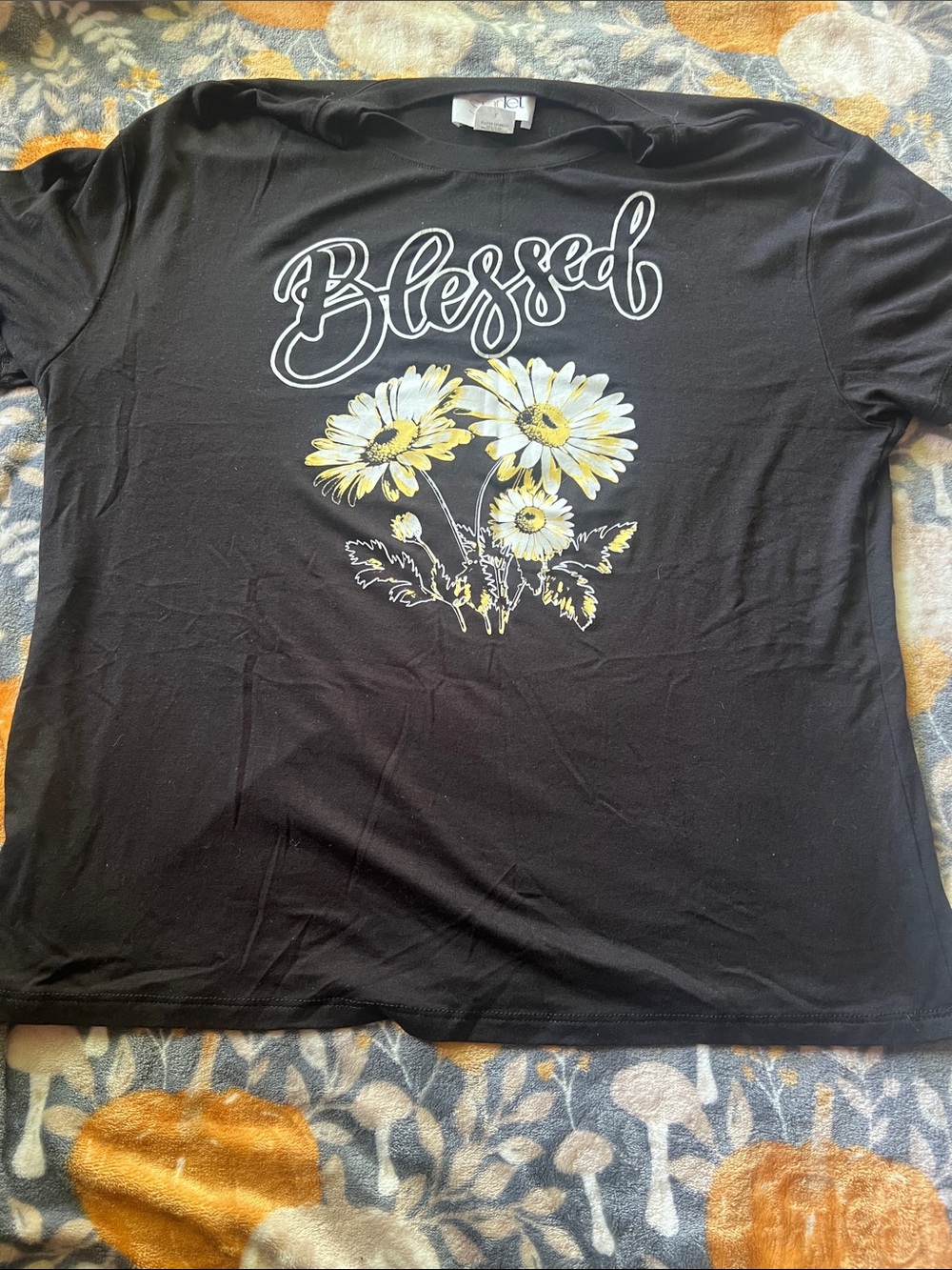 Blessed Daisy Graphic Tee - Black